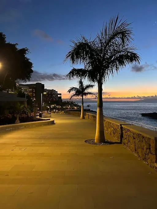 Ocean View, Terrace, 3 Pools Daire Costa Adeje